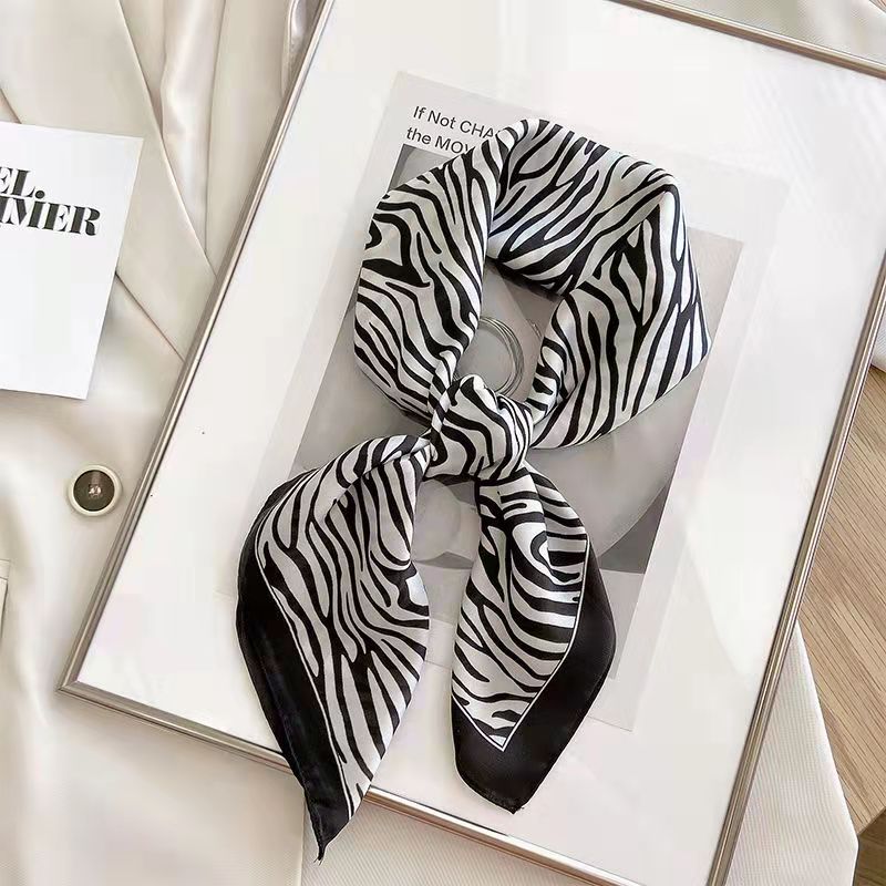 Ascot Neck Scarf - Neue Mode Zebra Gedruckt Quadrat Schal