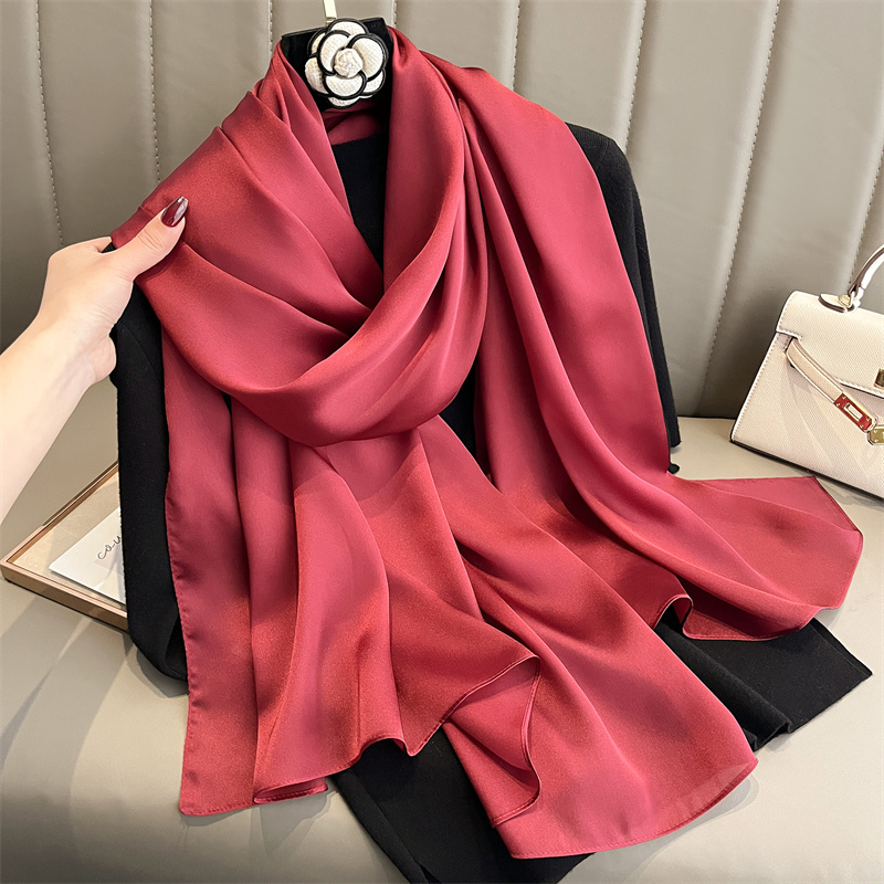 2024 luxus Marke Frühling Groß – Scarf Silk Square Bewertung und Preis
